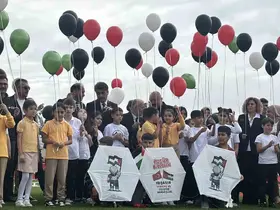 Bolu’da binlerce öğrenci Gazzeli çocuklar için yürüdü: Gökyüzüne umut uçurdular
