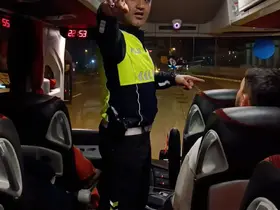 Bolu’da trafik komiserinden yolculara hayati uyarı
