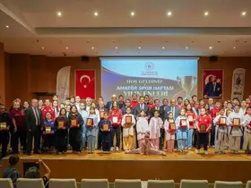 Bolu’da yılın en başarılı sporcuları ödüllendirildi
