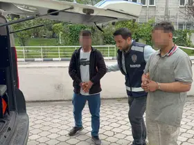 Boşanma aşamasındaki eşini tüfekle kaçıran koca ve yakınları tutuklandı
