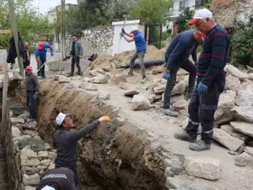 Bozdoğan Belediyesi Alamut Mahallesi’nde taş duvar çalışmasını tamamladı
