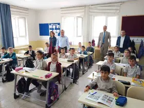 Bozüyük Kaymakamı Adem Öztürk Saffet Şeker İlkokulu’na ziyaret etti
