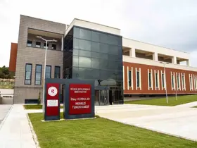 BŞEÜ’de yeni merkezi yemekhane hizmete açılmaya hazırlanıyor
