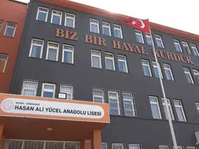 Bu okuldaki atıklar enerjiye dönüşüyor

