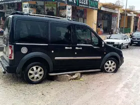 Buldan’da önlemsiz yol çalışması kazaya davetiye çıkarıyor
