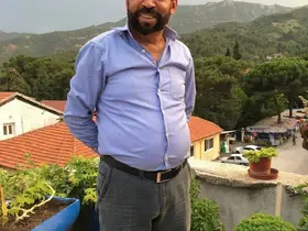 Buldan’ın sevilen esnafı evinin mutfağında ölü bulundu
