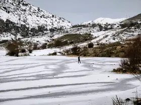 Bulumya Göleti buz tuttu