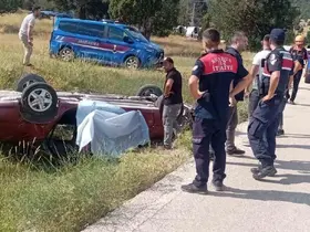 Burdur’da otomobil şarampole devrildi: 1 ölü, 1 yaralı
