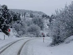 Burdur’un yüksek kesimlerinde kar yağışı etkili oldu

