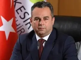 Burhaniye’de Büyükşehir Koordinatörü Yazgan görevinden ayrıldı
