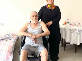 Burhaniye’de kadın muhtar Yasemin Kozan ihtiyaç sahipleri için seferber oldu
