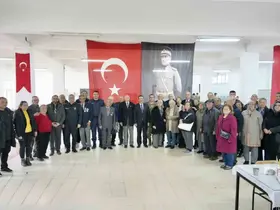 Burhaniye’de Kaymakam Atilla Şehit aileleri ve gaziler onuruna verilen yemeğe katıldı
