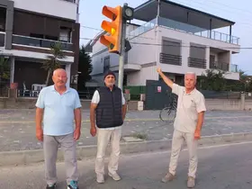 Burhaniye’de yetersiz yaya çizgileri tepki çekti
