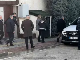 Bursa Büyükşehir Belediye Başkanı Bozbey gözaltına alındı
