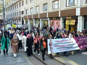 Bursa surlarında ‘Meme kanseri’ farkındalığı
