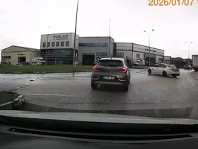 Bursa’da cadde ortasında driftin bedeli 58 bin lira oldu
