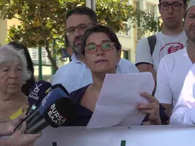 Bursa’da kızıl geyik av ihalesine geyik kostümlü protesto
