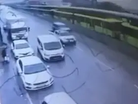 Bursa’da sabah saatlerinde peş peşe iki kaza
