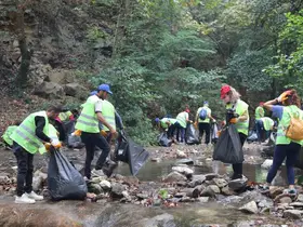 Bursa’da temizlik harekatı sürüyor
