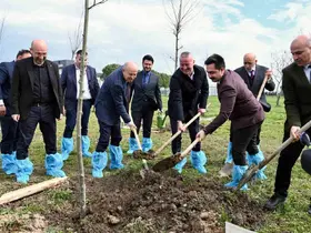 Bursa’nın fethinin 700’üncü yılında Karacabey’de fidanlar toprakla buluştu
