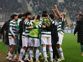 Bursaspor’dan şampiyonluk yarışında kritik galibiyet
