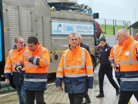 Büyükçekmece Belediyesi, sağanak yağış ve fırtınaya karşı çalışmalarını aralıksız sürdürüyor
