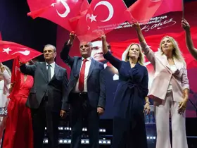 Büyükçekmece’de Zafer Bayramı coşkuyla kutlandı
