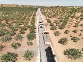 Büyükşehir’den Birecik’te 40 kilometrelik grup yoluna sathi asfalt
