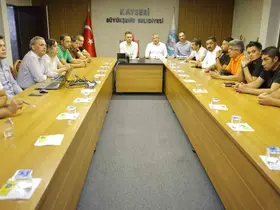 Büyükşehirin dijital hizmet altyapısı ilçe belediyelerinde güçleniyor

