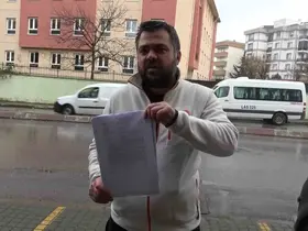 Cadde ortasında yarış yapan araç çarpıp kaçtı, mağdur 2 yıldır adalet bekliyor
