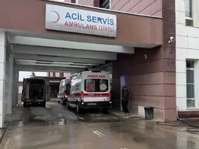 Çamaşır ipleri genç kızın hayatını kurtardı
