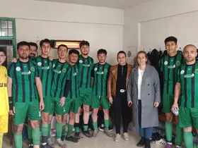 Çameli Belediyespor liderliği sürdürüyor

