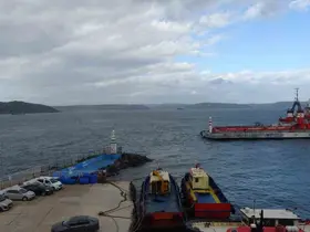 Çanakkale Boğazı fırtına nedeniyle trafiğe kapandı

