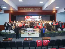 Canik’te gençler ödüllerine kavuştu
