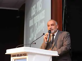 Canik’te öğrenciler ödüllerine kavuşuyor
