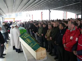 Cansız bedenleri 9. günde bulunan anne-oğul toprağa verildi