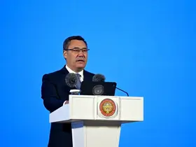 Caparov: "Kambar-Ata 1 hidroelektrik santralinin inşaatını tamamlarsak elektrik enerjisi ihraç eden bir ülkeye dönüşeceğiz"
