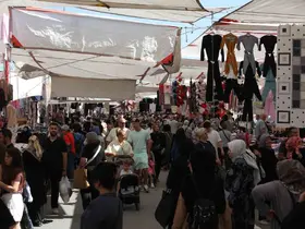 Çarşamba Kumaş Pazarı yeni yerinde kuruldu, vatandaşlar akın etti
