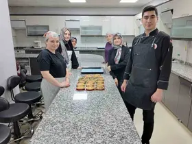 Çayırova’da "geleceğin pasta şefleri" eğitimlere başladı
