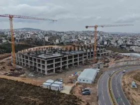 Çayırova’da yapımı süren 200 yataklı devlet hastanesi yükseliyor
