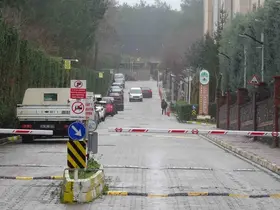 Çekmeköy’de asansör boşluğunda sıkışan kişi hayatını kaybetti
