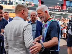Çekya Cumhurbaşkanı Pavel, F1 yarışında foto muhabiri olarak görev aldı

