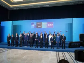 Çekya NATO’da iki liderle temsil edilen ilk ülke oldu
