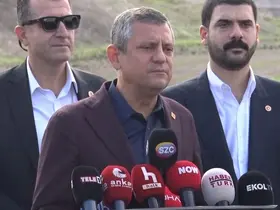 CHP Genel Başkanı Özel’den 39. Kurultay sürecinin iptali talebine tepki
