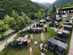 CHP’li Merkezefendi’de ruhsatı olmayan Ornaz restoran için adrese teslim ihale iddiası
