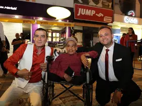 Çivril’de Cumhuriyet Meydanı doldu taştı
