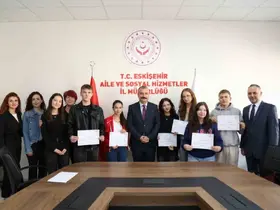 Çocuk Hakları İl Komitesi üyelerine teşekkür belgeleri takdim edildi
