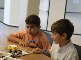 Çocuklar kodlamanın dünyasını Makina Hangar’da keşfetti
