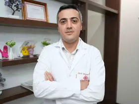 Çocuklarda geçmeyen karın ağrısı, apandisit belirtisi olabilir

