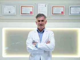 Çocuklarda karın ağrısı tehlikeli olabilir
